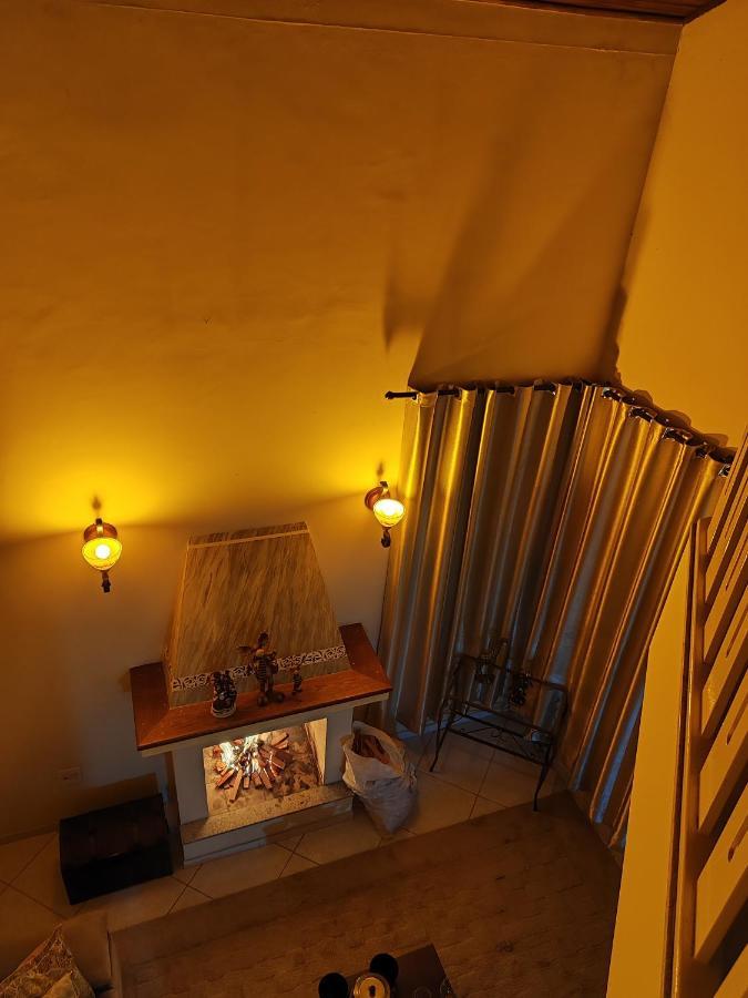 Apartamento Di Fronte Al Bosco Santa Teresa  Exterior foto